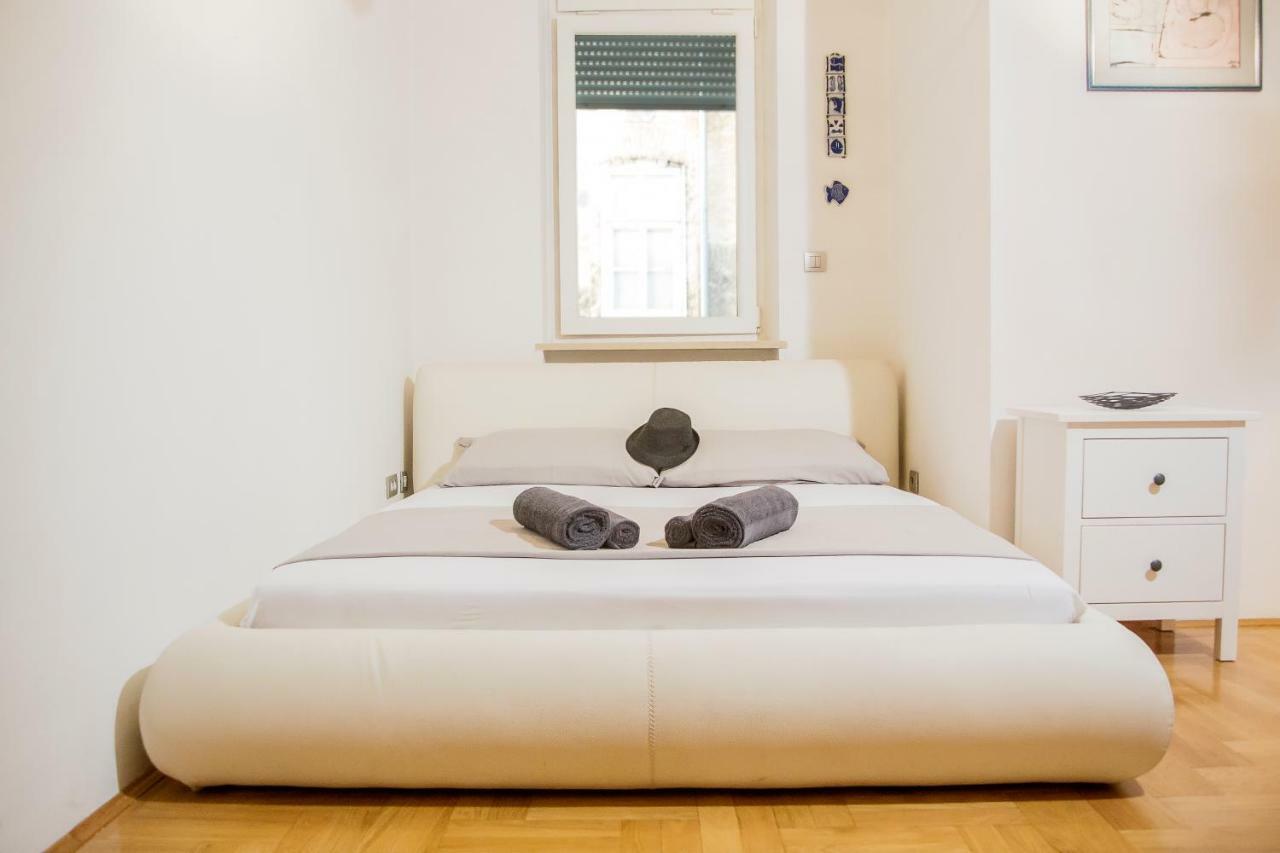Rudjer Apartment, City Center, 2Br, Spacious Zagreb Dış mekan fotoğraf